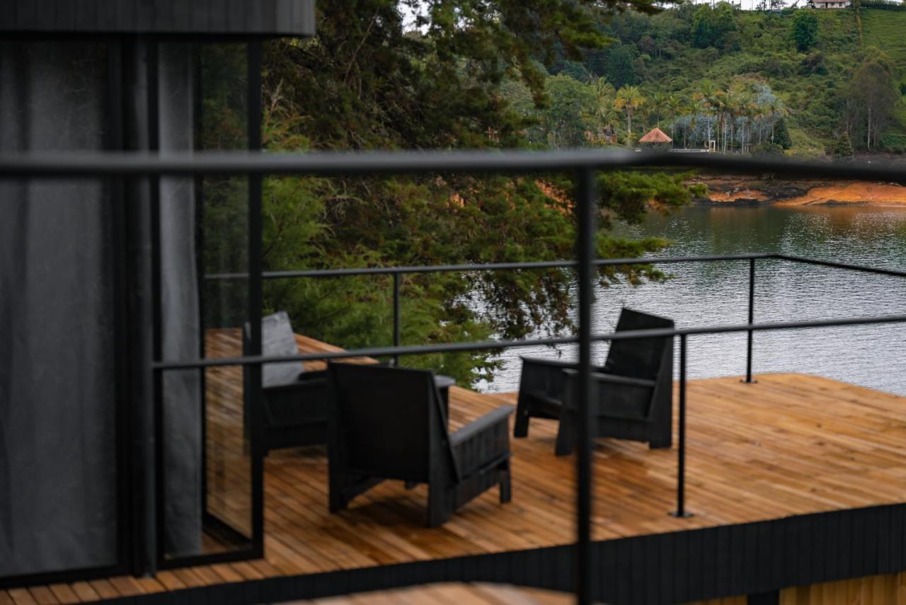 Porto Marina Hotel Guatapé Eksteriør billede