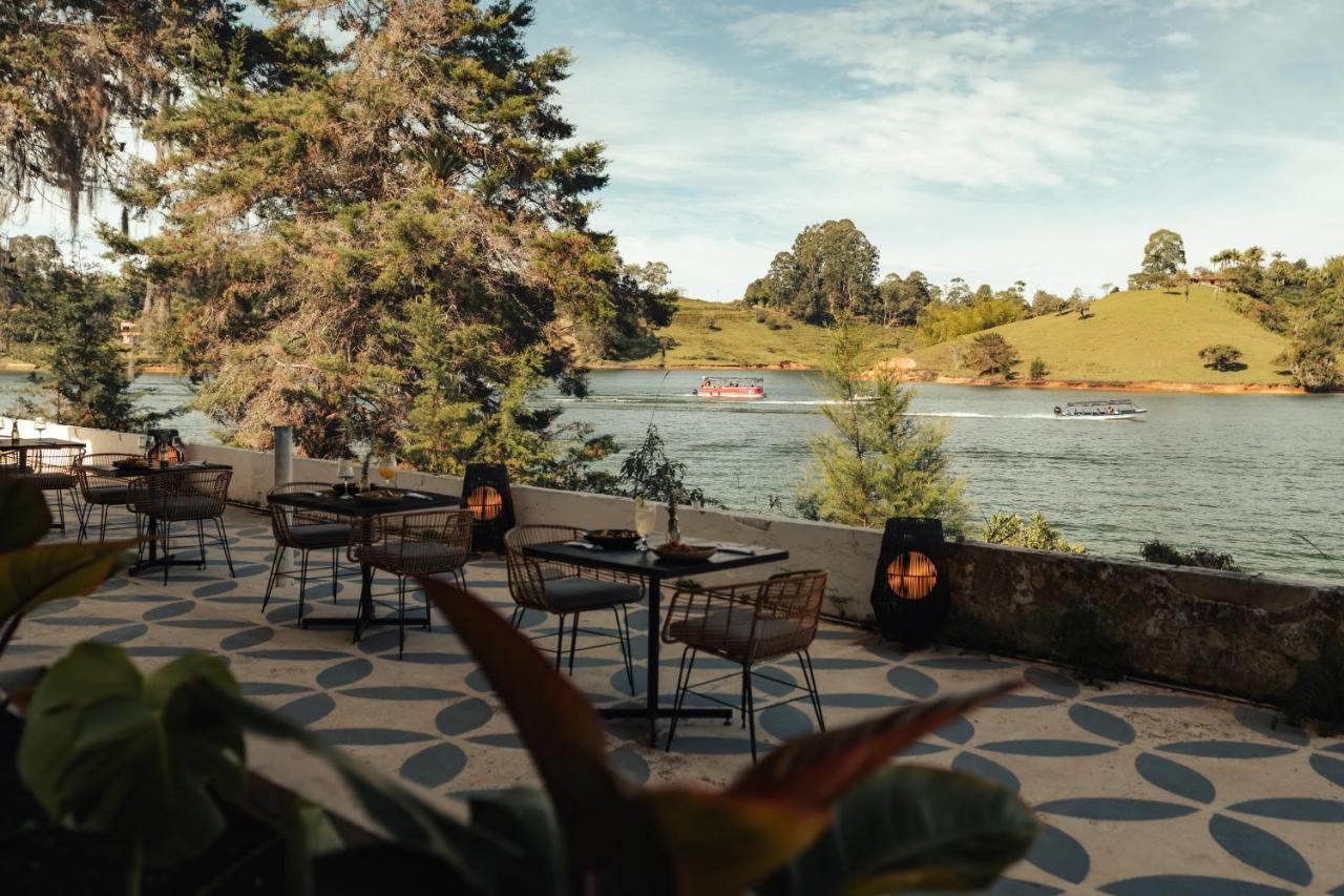 Porto Marina Hotel Guatapé Eksteriør billede
