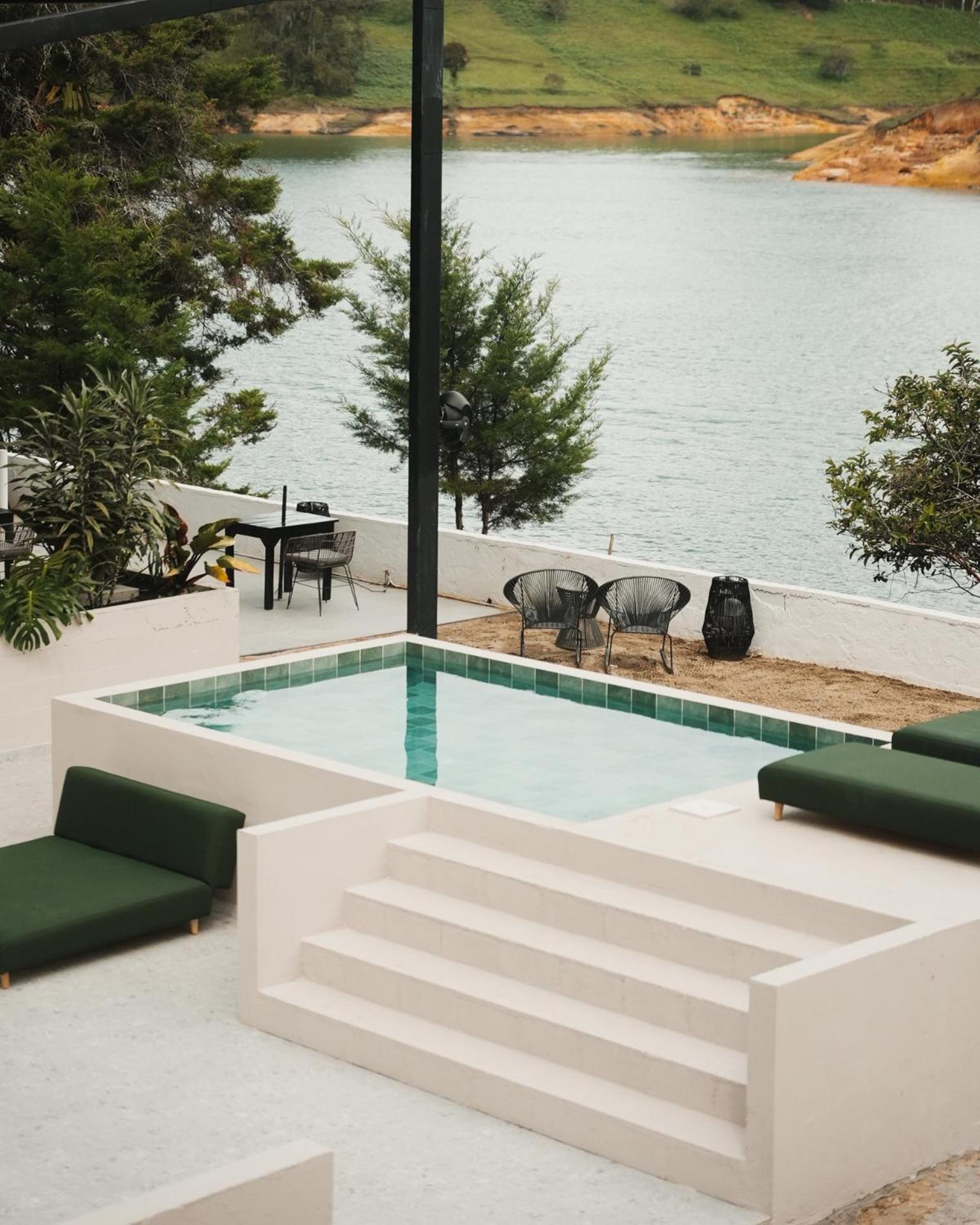 Porto Marina Hotel Guatapé Eksteriør billede